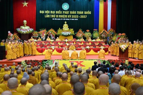 Venerable Thich Tri Quang elegido como patriarca supremo del Consejo del Patrocinio de VBS 