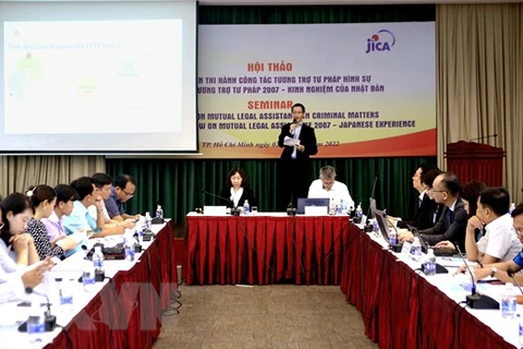 Vietnam intercambia experiencias con Japón en labores de asistencia legal mutua