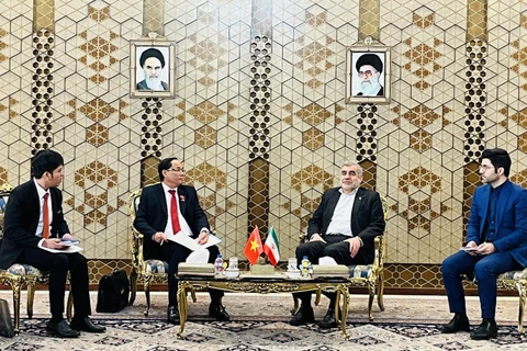 Vietnam busca fomentar cooperación legislativa con Irán