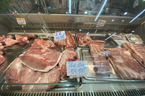 Vietnam importa casi 200 millones de dólares de carne de puerco 