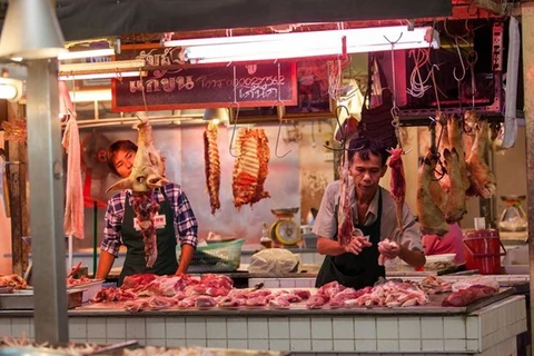 Tailandia declara la guerra a las importaciones ilegales de carne de cerdo 