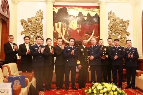 Guardia Costera de Vietnam refuerza cooperación con fuerzas de Filipinas y Tailandia