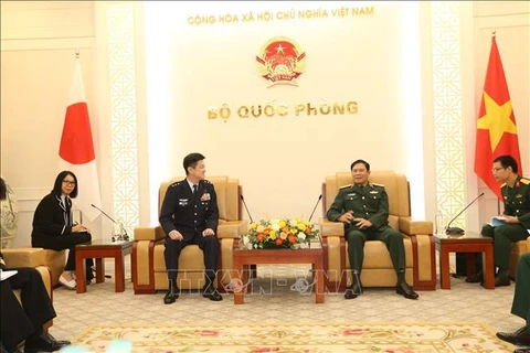 Vietnam y Japón fomentan cooperación binacional en defensa