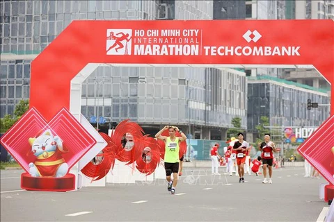 Concluye Maratón Internacional de Ciudad Ho Chi Minh