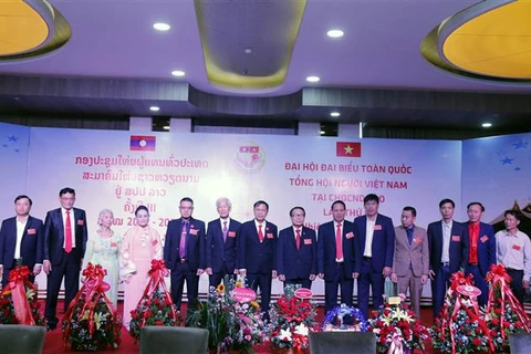 Eligen a nuevo Comité Ejecutivo de Asociación General de Vietnamitas en Laos