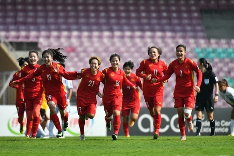 Honran a selección vietnamita de fútbol femenino por logros históricos