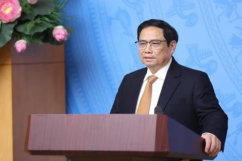 Primer ministro de Vietnam preside reunión sobre la respuesta contra COVID-19
