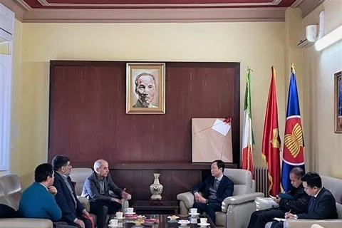 Partido Comunista de Italia aprecia el desarrollo de Vietnam 