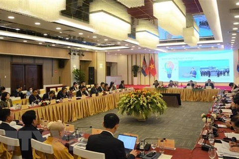 Promueven cooperación parlamentaria entre Vietnam y Camboya