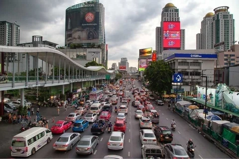 Tailandia refuerza control de tráfico durante celebración de Año Nuevo