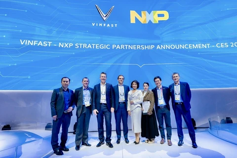 VinFast y empresa holandesa de NXP cooperan para desarrollar vehículos eléctricos inteligentes