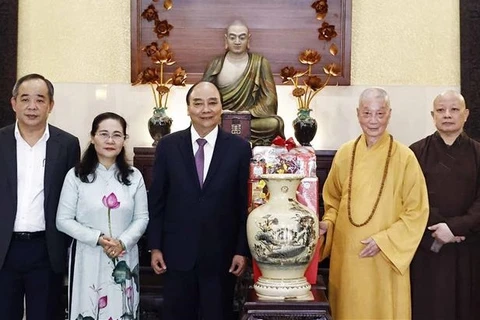 Presidente de Vietnam felicita a Sangha Budista en ocasión de Tet