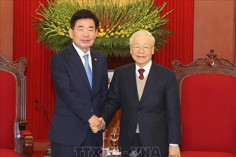 Máximo dirigente de Vietnam recibe al presidente del Parlamento surcoreano