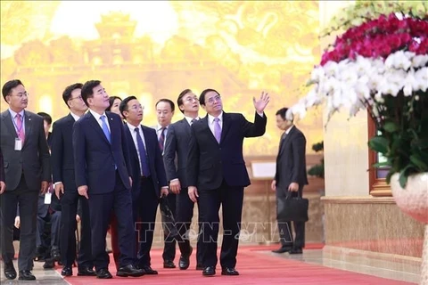 Premier vietnamita se reúne con Presidente del Parlamento surcoreano 