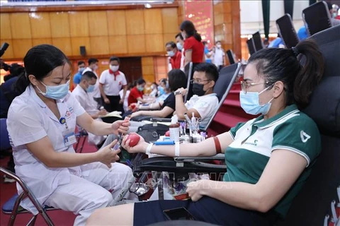  Efectuarán en Hanoi festival de donación de sangre “Primavera Roja” 