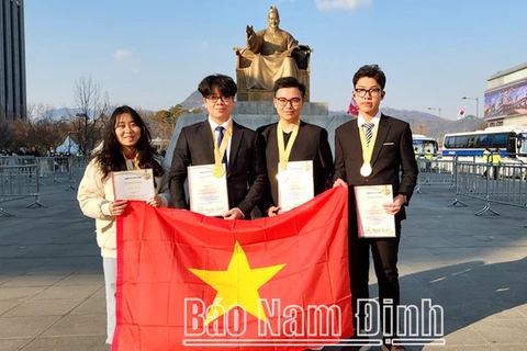 Triunfan alumnos vietnamitas en Olimpiada Mundial de Creatividad e Invención