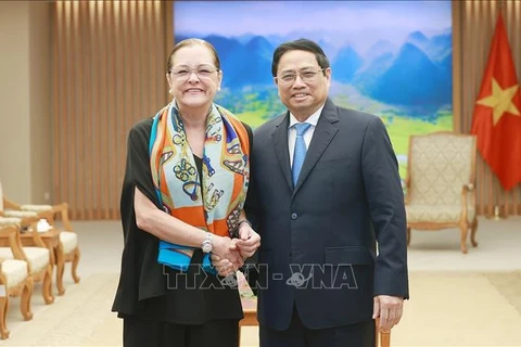 Vietnam interesado en robustecer cooperación multifacética con El Salvador