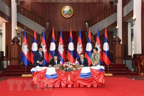 Partidos gobernantes de Laos y Camboya fortalecen cooperación 