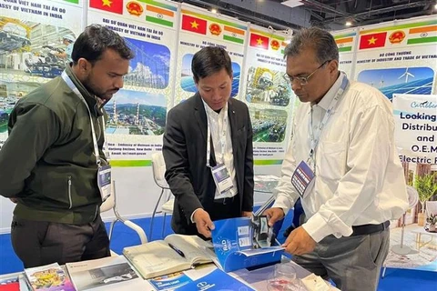 Vietnam participa en Feria Internacional de Ingeniería y Tecnología en India