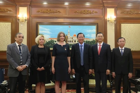 Fortalecen cooperación entre Ciudad Ho Chi Minh y socios húngaros