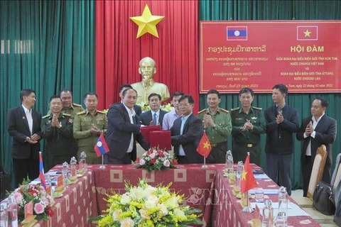 Fortalecen cooperación entre provincias de Vietnam y Laos 