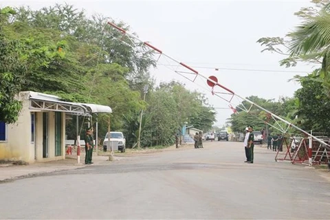 Abren puerta fronteriza de vía terrestre y fluvial entre Vietnam y Camboya