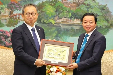 Vietnam dispuesto a cooperar con Japón para implementar compromisos y metas globales