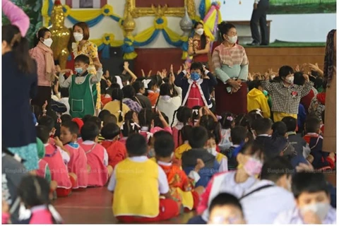 Tailandia advierte sobre obesidad en niños