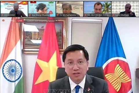 Vietnam explora oportunidades de cooperación con localidad india