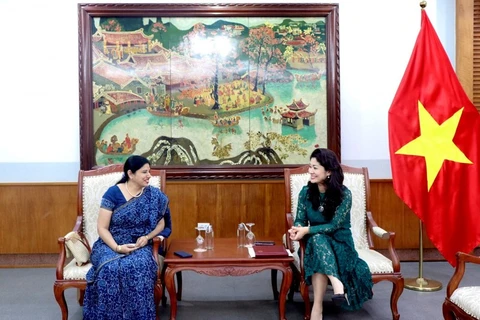 Vietnam y la India por fortalecer cooperación cultural