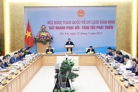 Vietnam aspira a integrar grupo de 30 países con mayor competitividad turística 