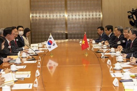 Refuerzan mecanismos de intercambio entre parlamentos de Vietnam y Corea del Sur