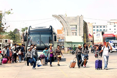 Turismo vietnamita atrae excursionistas de Camboya