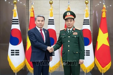 Vietnam y Corea del Sur refuerzan cooperación en defensa