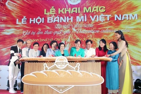 Inauguran primer Festival de “Banh mi” vietnamita 