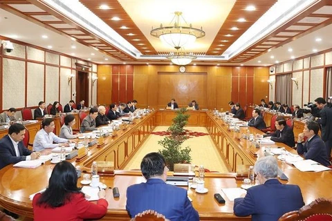 Buró Político impone medida disciplinaria al Comité Partidista de Dong Nai