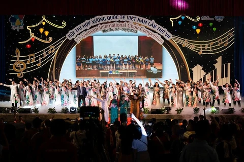 Numerosos artistas participan en concurso de coro internacional en Vietnam 