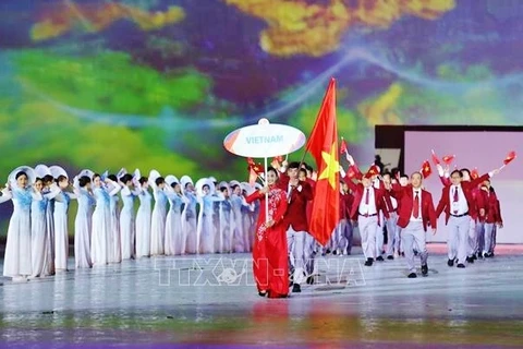 Nadador vietnamita Huy Hoang llevará bandera nacional en SEA Games 32