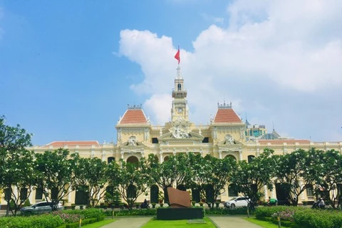 Entrada gratuita al Consejo Popular y Comité Popular de Ciudad Ho Chi Minh 