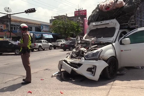 Ocho personas murieron en accidente de tráfico en Laos