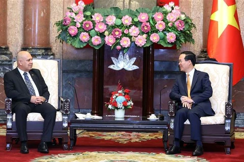 Presidente vietnamita recibió a delegación de alto nivel del Partido Comunista de Cuba