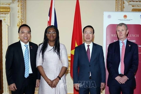 Visita de presidente vietnamita a Reino Unido estrecha asociación estratégica bilateral