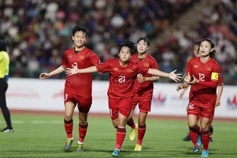 SEA Games 32: Equipo de fútbol femenino de Vietnam gana boleto para la final