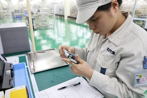 Vietnam, destino atractivo para empresas extranjeras con 100 millones de pobladores 