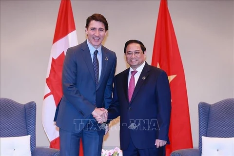 Primer ministro de Vietnam cumple amplia agenda de encuentros en Japón
