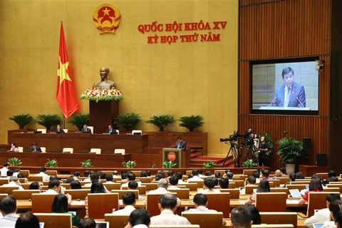 Debate Parlamento vietnamita designación de capital para desarrollo socioeconómico