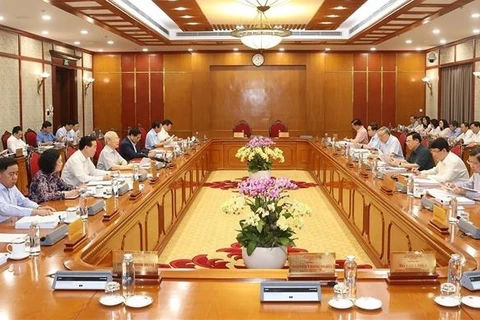 Instan a promover desarrollo fuerte de provincia de Nghe An