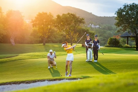Hanoi por mejorar turismo de golf para atraer a viajeros de lujo