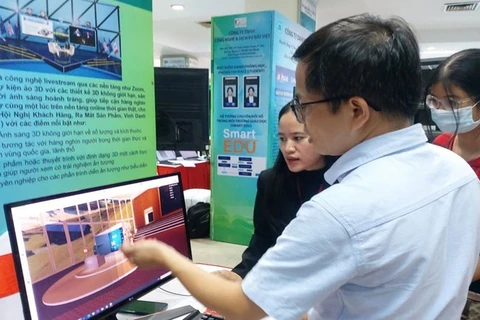 En metrópoli vietnamita feria masiva de tecnología de gestión educativa