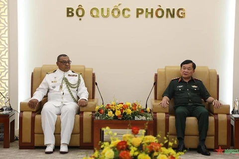 Vietnam y Sudáfrica fortalecen cooperación en defensa